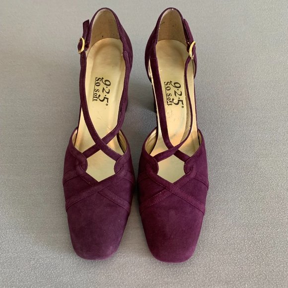 2/$25 - 9.2.5. So Soft Blackberry Wine Suede Block Heels - Size 8.5M - Picture 2 of 12